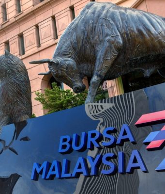 Bursa Malaysia ditutup sedikit tinggi didorong belian terpilih, sentimen berhati-hati berterusan