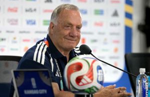 Curacao Layak Berbangga Walaupun Tersingkir Dari Piala Dunia, Advocaat Tanda Minat Terus Kekal