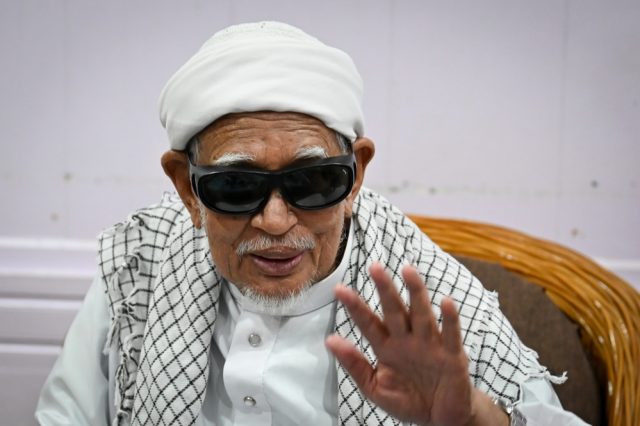 Hadi-Diam-Tentang-Turmoil-Perikatan-Ahmad-Samsuri-Kata-Kenyataan-Cukup.JPG