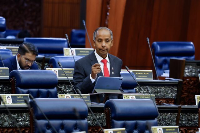 Kerajaan-Kaji-Kursus-Peguam-Baharu-Sebagai-Pengganti-CLP-Kata-Kulasegaran.jpg