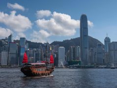 Penjual Buku Hong Kong Ditangkap Susulan Biografi Taikun Jimmy Lai