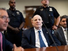 Producers file case against Harvey Weinstein, menghindari perbicaraan keempat seks serangan