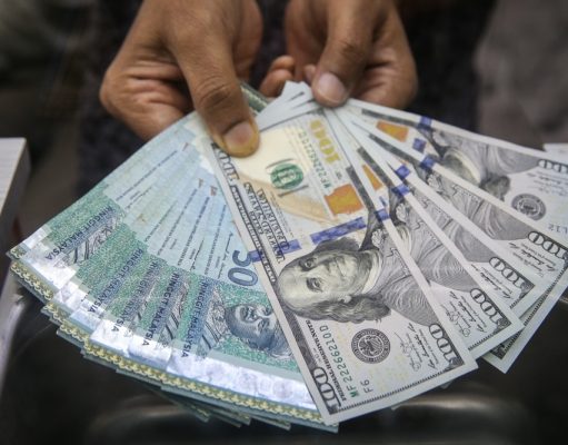 Ringgit dibuka tinggi apabila ketegangan Iran mereda dan dolar AS yang lebih lembut meningkatkan sentimen