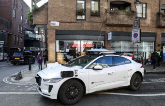 Robotaxi Hadapi Ujian Pertama Dalam Kesibukan Lalu Lintas London