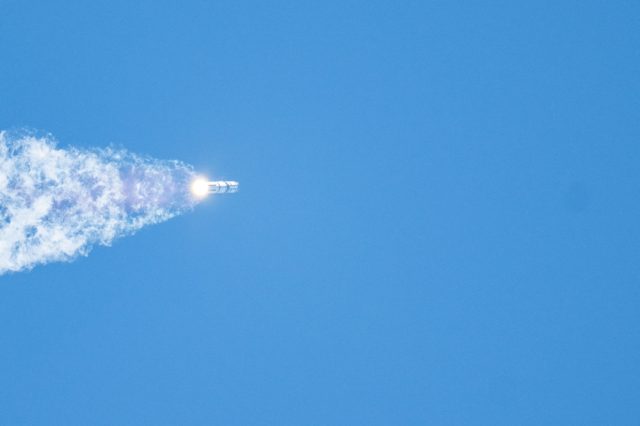 SpaceX-Jayakan-Ujian-Penerbangan-Starship-Walaupun-Hadapi-Masalah-Enjin.jpg
