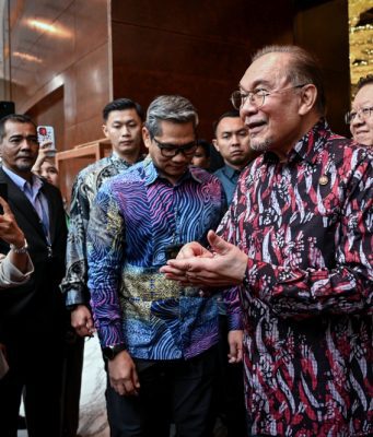 Anwar tolak naratif ‘konflik tidak dapat dielakkan’ di Laut China Selatan, seru diplomasi