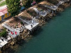 Chalet Memancing Perak Ini Benarkan Anda Memancing Di Tengah Laut Tanpa Bot