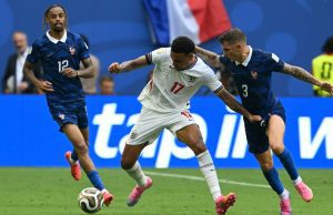 Chelsea sah tandatangani Morgan Rogers, bintang Piala Dunia England, kontrak tujuh tahun bernilai £117m
