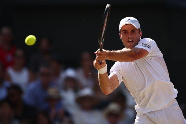 Fery-Melangkah-Ke-Separuh-Akhir-Wimbledon-Bertemu-Juara-Terbuka-Perancis.jpg