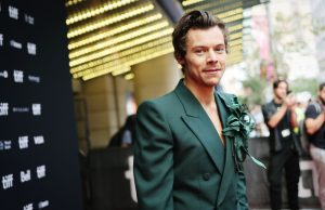 Harry Styles Pecahkan Rekod Dunia dengan 12 Malam Persembahan di Wembley, Atasi Taylor Swift dan Coldplay