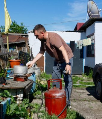 Kazakhstan: Jutaan rakyat masih bergantung pada silinder gas usang walaupun mempunyai rizab gas besar