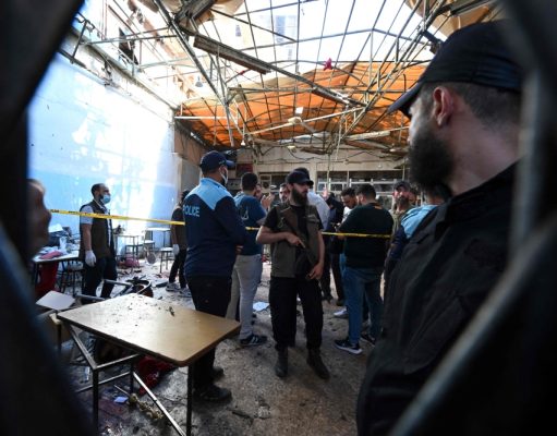 Kecoh di Damsyik: Ledakan bom di kafe dekat mahkamah bunuh sembilan orang, 20 cedera