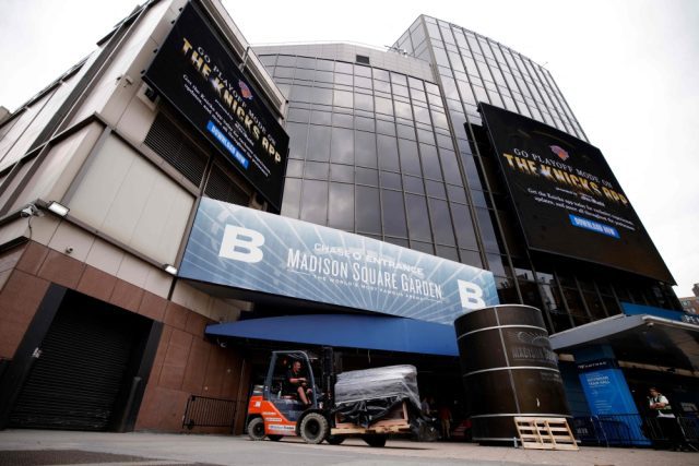 Madison-Square-Garden-Bersiap-Menjadi-Tumpuan-Swift-dan-Kelce-dalam.jpg
