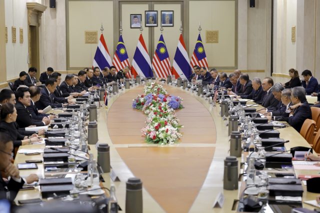 Malaysia-Thailand-percepat-projek-sempadan-untuk-capai-perdagangan-US30-bil.JPG