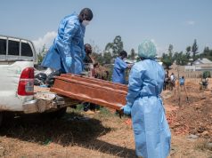 Mayat dicuri, pusat kesihatan dibakar susulan wabak Ebola meragut 438 nyawa di Kisangani