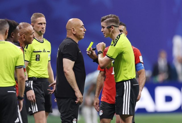 Mesir-desak-FIFA-sekat-pengadil-selepas-Argentina-bangkit-di-bawah.jpg
