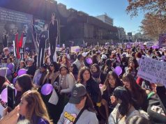 Peminat BTS Turun ke Jalan di Chile Susulan Pembatalan Konsert (VIDEO)