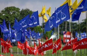 Pilihan Raya Negeri Bukan Referendum: Pandangan Johor dan Negeri Sembilan