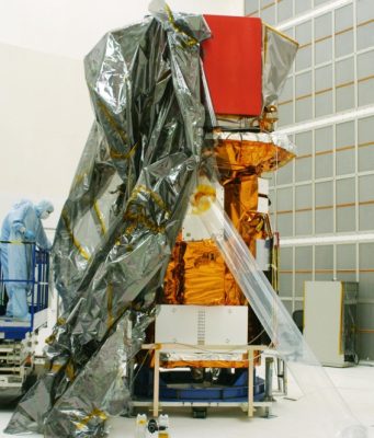 Teleskop Jatuh dari Langit: Usaha Terakhir NASA untuk Menangkapnya