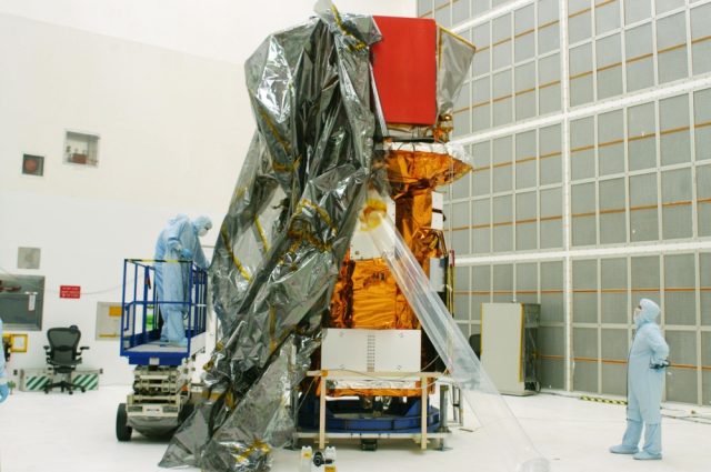 Teleskop-Jatuh-dari-Langit-Usaha-Terakhir-NASA-untuk-Menangkapnya.jpg