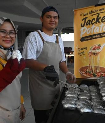 Danish Ekmal Buktikan Modal RM100 Pun Boleh Jadi Empayar Kentang Bakar