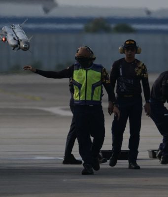 Residents in Kota Belud and Labuan told not to panic as low‑flying aircraft part of RMAF exercise