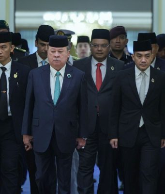 Sultan Ibrahim attends day two of 273rd Conference of Rulers