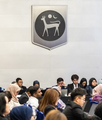 Tighter rules for Malaysian dealers, agents, and accountants? BNM to review money laundering risks next year